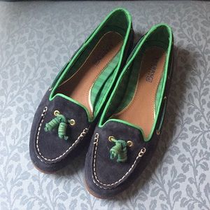 Gently worn Sperry loafers sz 7.5